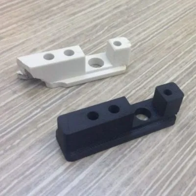 Pièce fixation